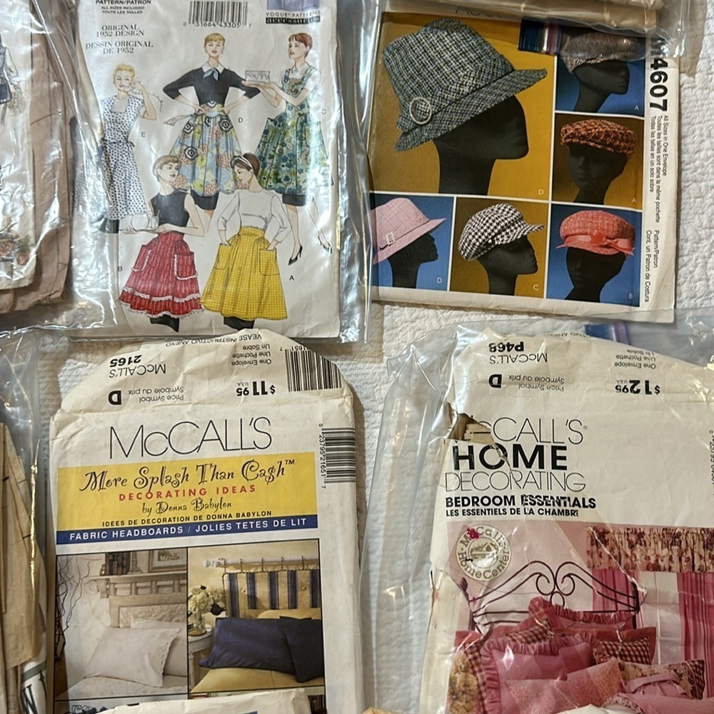 Patterns McCall’s/ Simplicity/Butterick Variety - Picture 6 of 11